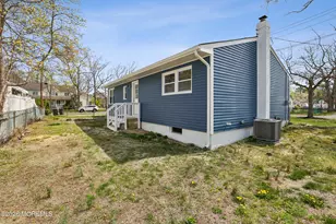 28 Gem Ave, Toms River Township, NJ 08755 - Photo 5