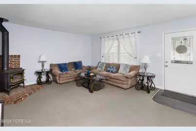 11 Shevchenko Avenue, Cream Ridge, NJ 08514 - Photo 5