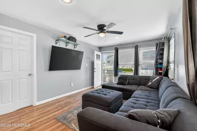 55 Pineview Avenue, Keansburg, NJ 07734 - Photo 5