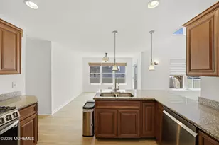 605 Windsor St, Forked River, NJ 08731 - Photo 9