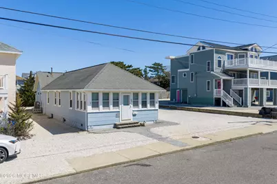 111 E 22nd Street, Ship Bottom, NJ 08008 - Photo 3