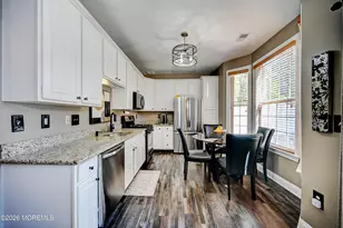 235 Shinnecock Dr, Manalapan Township, NJ 07726 - Photo 15