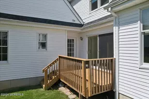 33 Great Bridge Rd, Freehold, NJ 07728 - Photo 67