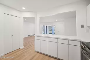 93 Lexington Ct, Red Bank, NJ 07701 - Photo 25