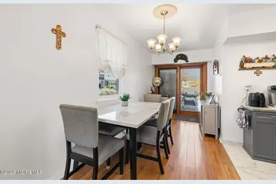 52 Galewood Drive #637, Matawan, NJ 07747 - Photo 9