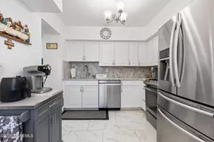 52 Galewood Dr, Matawan, NJ 07747 - Photo 5