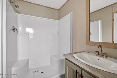 228 Maple Street, Robbinsville Township, NJ 08691 - Photo 5