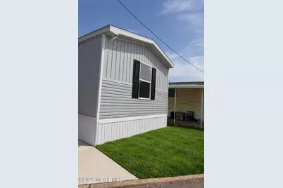 228 Maple Street, Robbinsville Township, NJ 08691 - Photo 11