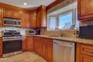 12 Cavan Ln, Hazlet Township, NJ 07730 - Photo 23