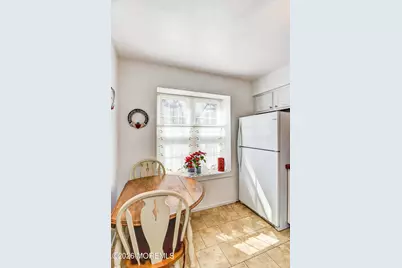 258 Grassmere Court, Aberdeen Township, NJ 07747 - Photo 9