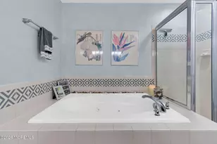 35 Chatsworth Rd, Manalapan Township, NJ 07726 - Photo 33