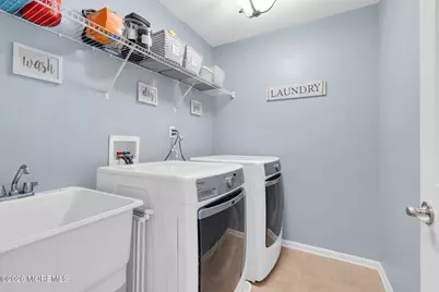 35 Chatsworth Road, Manalapan Township, NJ 07726 - Photo 37