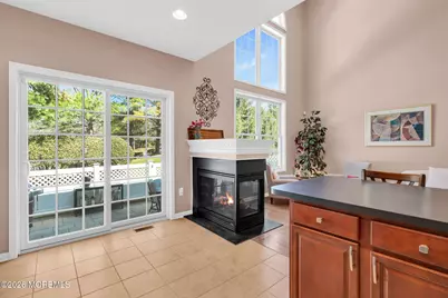 35 Chatsworth Road, Manalapan Township, NJ 07726 - Photo 17