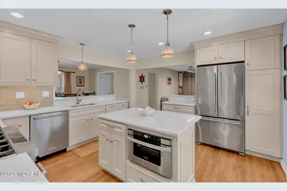 190 Deepdale Drive, Middletown, NJ 07748 - Photo 17