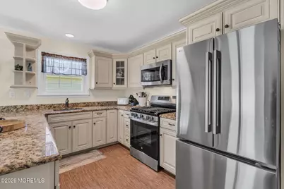 18 Encinitas Drive, Toms River Township, NJ 08757 - Photo 15