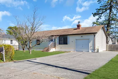 1333 Longboat Avenue, Beachwood, NJ 08722 - Photo 1