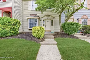 243 Zachary Ct, Lakewood, NJ 08701 - Photo 3