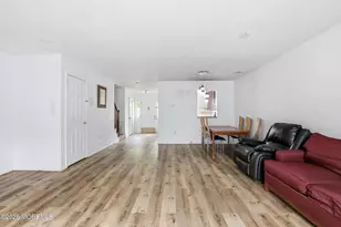 243 Zachary Ct, Lakewood, NJ 08701 - Photo 5