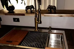 10 Avenue B, Hazlet Township, NJ 07734 - Photo 7