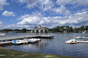 670A New Castle Ct, Lakewood, NJ 08701 - Photo 3