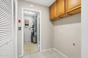 149 Malibu Dr, Eatontown, NJ 07724 - Photo 25