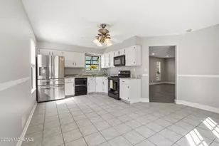 149 Malibu Dr, Eatontown, NJ 07724 - Photo 17