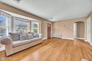 23 Spring St, Freehold, NJ 07728 - Photo 5