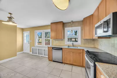 23 Spring Street, Freehold, NJ 07728 - Photo 7