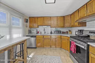 16 Roosevelt Ave, Morganville, NJ 07751 - Photo 13