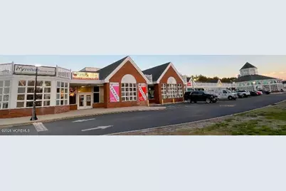 106 Chesterfield Lane, Toms River Township, NJ 08757 - Photo 31