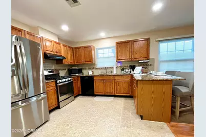 106 Chesterfield Lane, Toms River Township, NJ 08757 - Photo 7