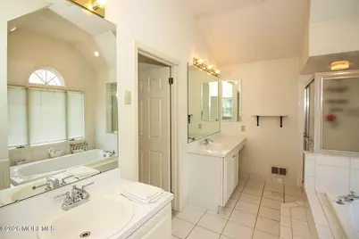 38 Dansbury Court, Freehold, NJ 07728 - Photo 23