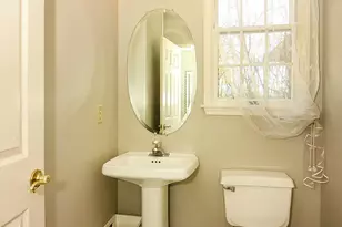 38 Dansbury Ct, Freehold, NJ 07728 - Photo 13