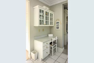 38 Dansbury Court, Freehold, NJ 07728 - Photo 9