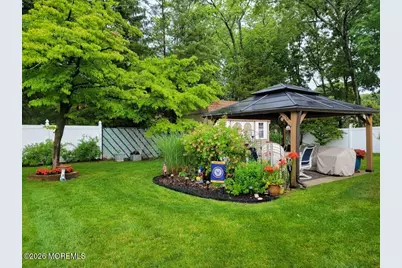 537 Harding Avenue, Toms River Township, NJ 08753 - Photo 5