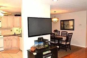 93 Heron Ct, Manalapan Township, NJ 07726 - Photo 5