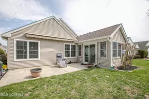 26 Skyline Dr, Lakewood, NJ 08701 - Photo 3