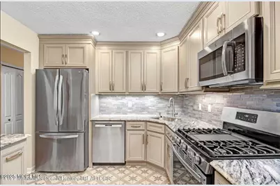 71 Crabapple Lane #266, Franklin Township, NJ 08823 - Photo 5