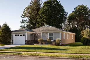 13 Tennis Ct, Brick, NJ 08723 - Photo 17