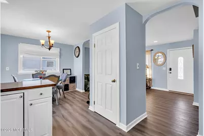 1233 Pacific Avenue, Beachwood, NJ 08722 - Photo 21