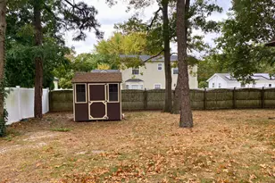 365 Neptune Dr, Manahawkin, NJ 08050 - Photo 3