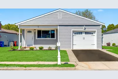 8 La Terraza Drive, Toms River Township, NJ 08757 - Photo 1