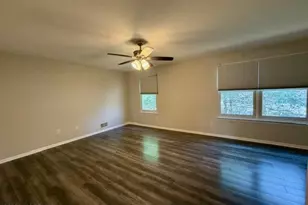 146 Heron Ct, Manalapan Township, NJ 07726 - Photo 9