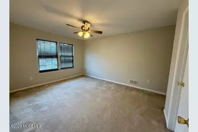 146 Heron Court, Manalapan Township, NJ 07726 - Photo 13