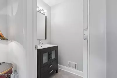 81 Kings Way, Freehold, NJ 07728 - Photo 9