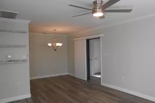 39 Mediterranean Ct, Barnegat, NJ 08005 - Photo 5