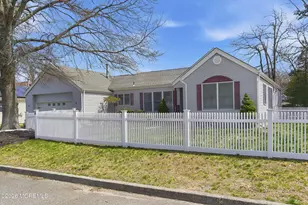 101 Foxwood Ln, Forked River, NJ 08731 - Photo 7