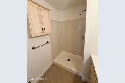 24 Players Circle, Tinton Falls, NJ 07701 - Photo 7