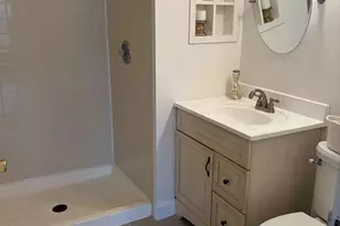 24 Players Cir, Tinton Falls, NJ 07701 - Photo 9