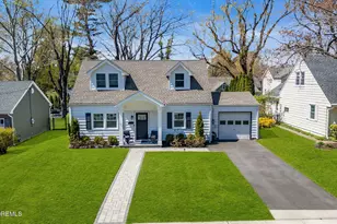 11 Borden St, Shrewsbury, NJ 07702 - Photo 1